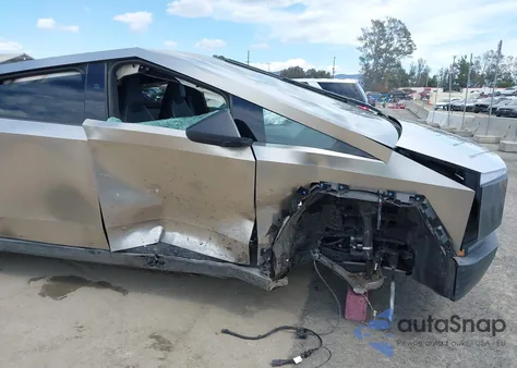 2024 Tesla Cybertruck z USA, uszkodzony, nr VIN 7G2CEHED4RA036923